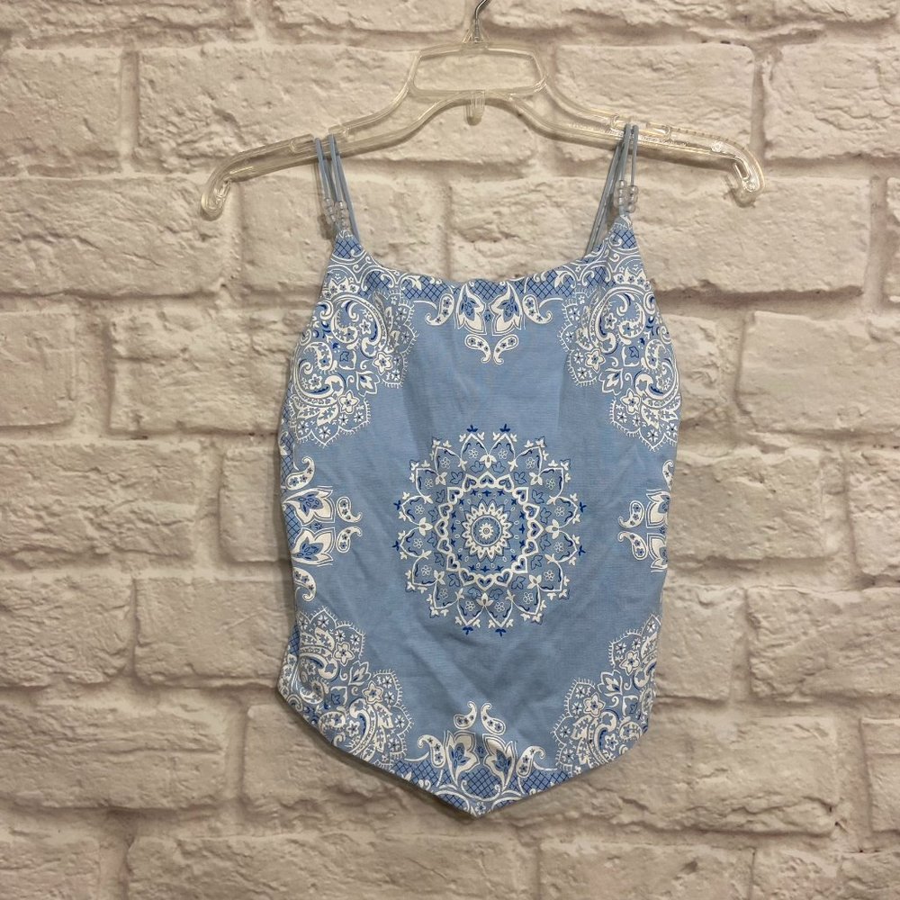 RUE 21 Top Juniors Medium Bandana Print Light Blue Stretchy Built in Bra Beads